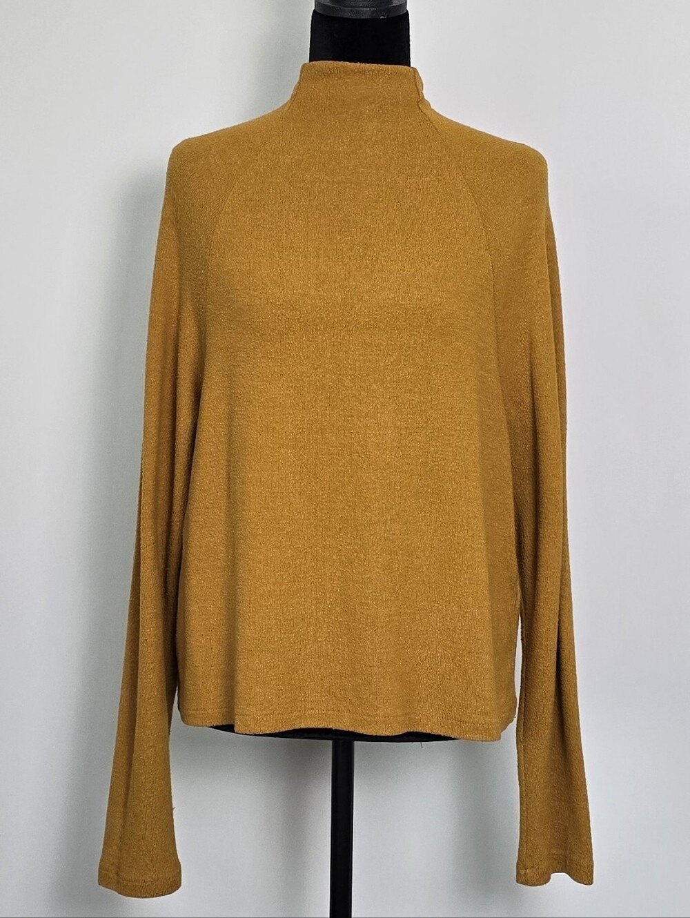 Women’s Mock Neck Long Sleeve Sweater - Mustard